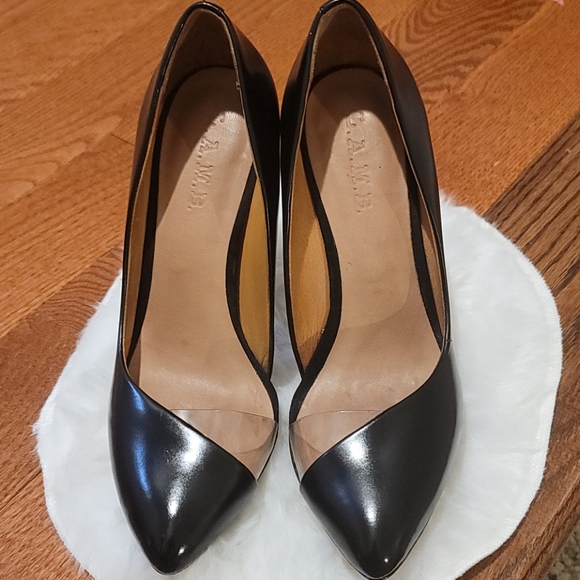 L.A.M.B Pointing Toe Stilettos Black & Clear - Picture 6 of 6